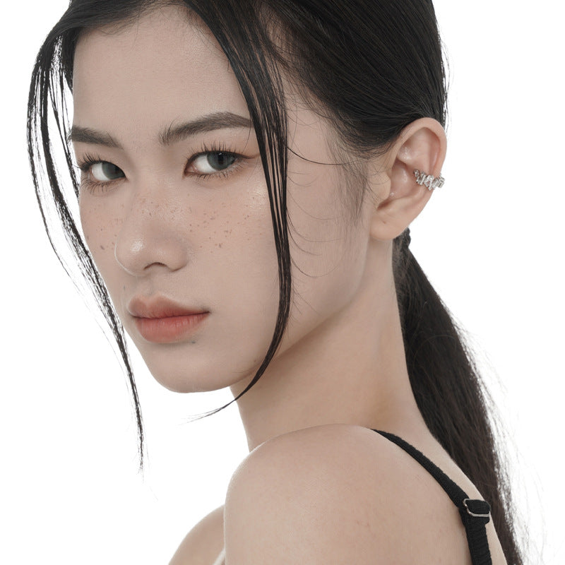 Unregelmäßige Tubes Ear Cuffs E1123 1 Stück