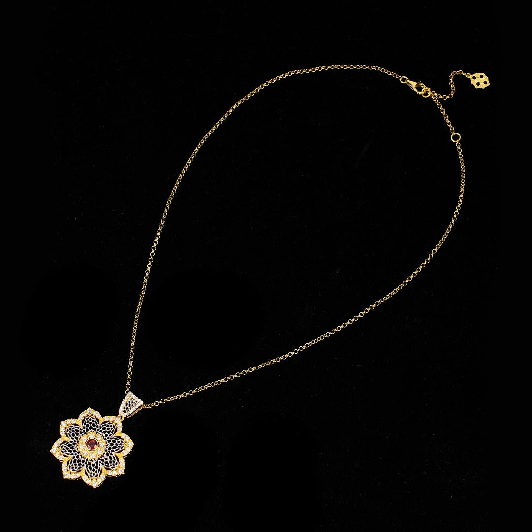 Luftige Blumenkette 6190