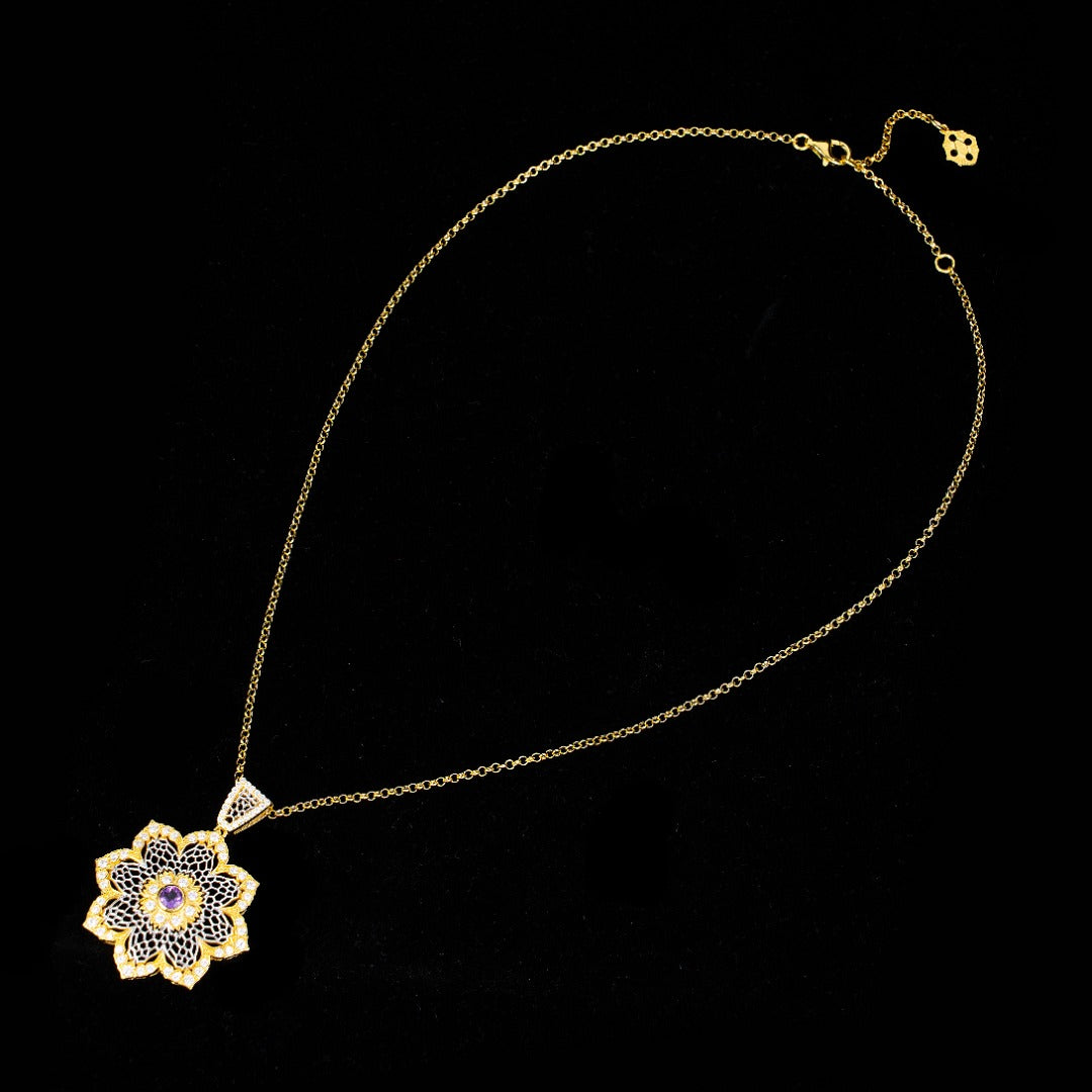 Luftige Blumenkette 6190