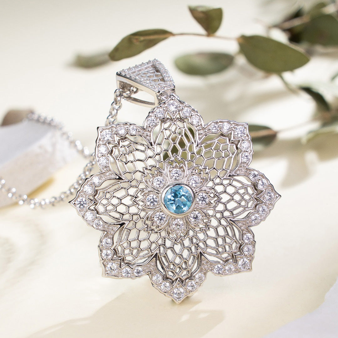 Luftige Blumenkette 6190