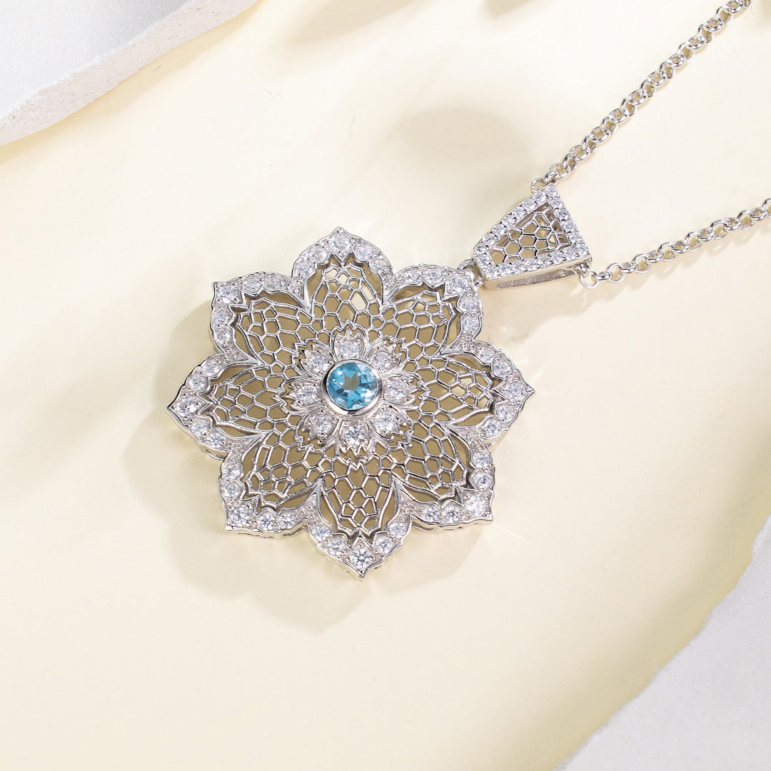 Luftige Blumenkette 6190