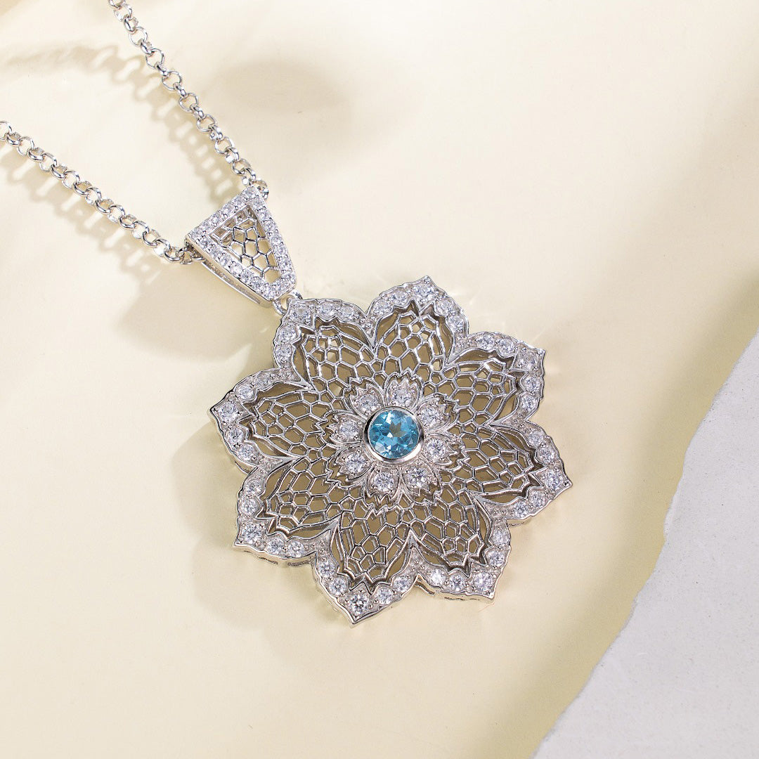 Luftige Blumenkette 6190