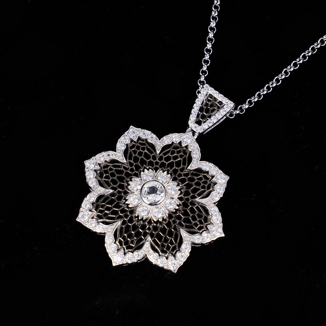 Luftige Blumenkette 6190