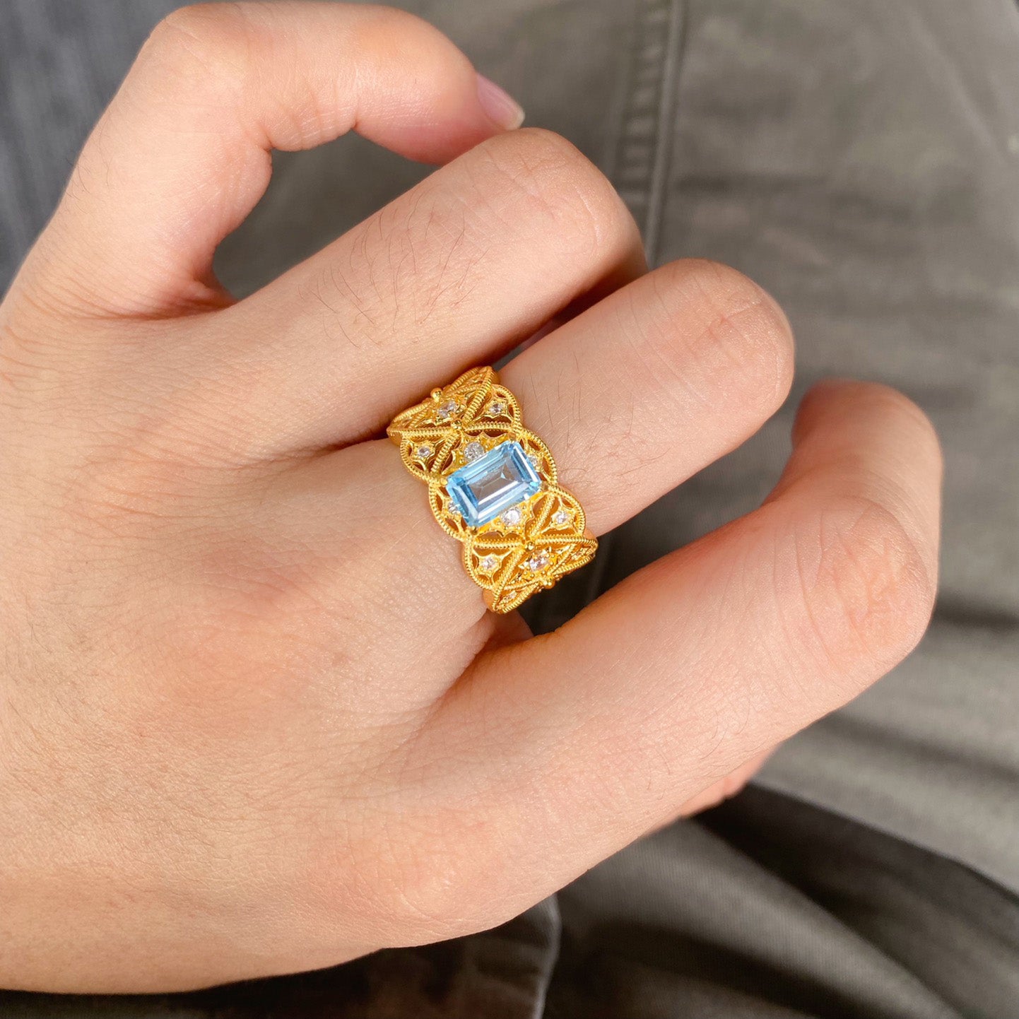 Filigraner Ring aus natürlichem Topasseil 6219