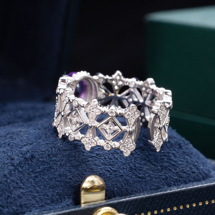 Filigranring mit floralem Laubsägewerk 6240