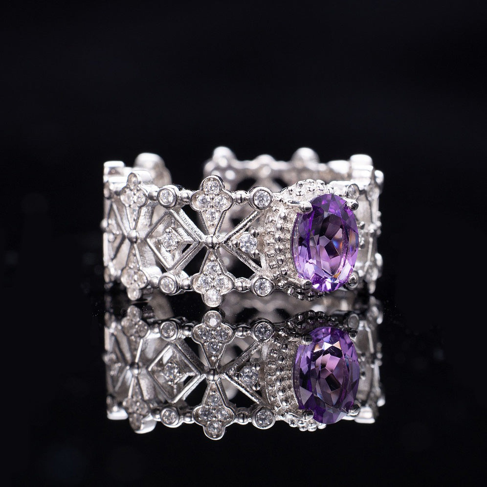 Filigranring mit floralem Laubsägewerk 6240