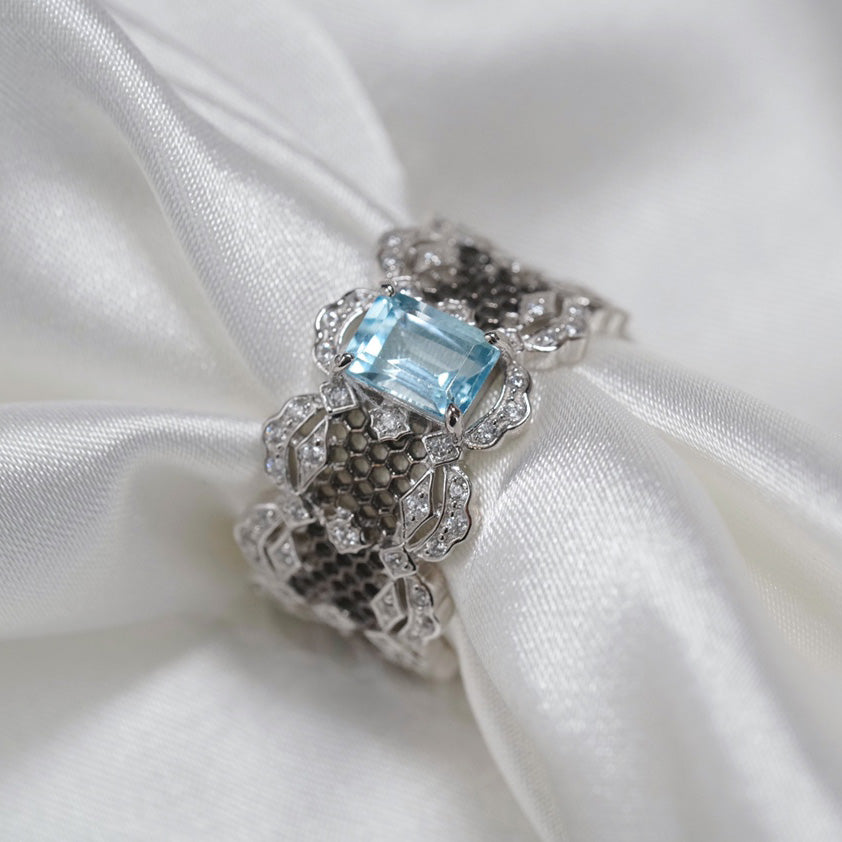 Spitzenring mit natürlichem Edelstein 6305