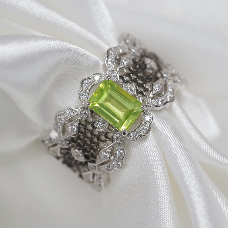 Spitzenring mit natürlichem Edelstein 6305