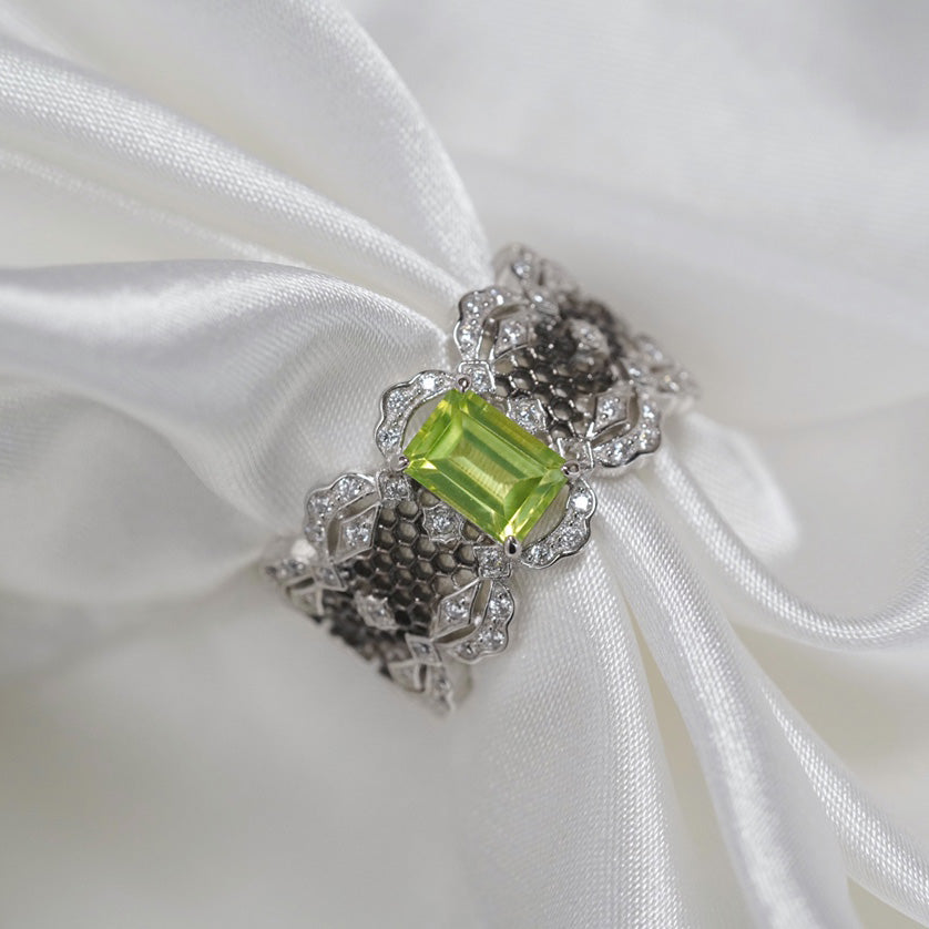 Spitzenring mit natürlichem Edelstein 6305