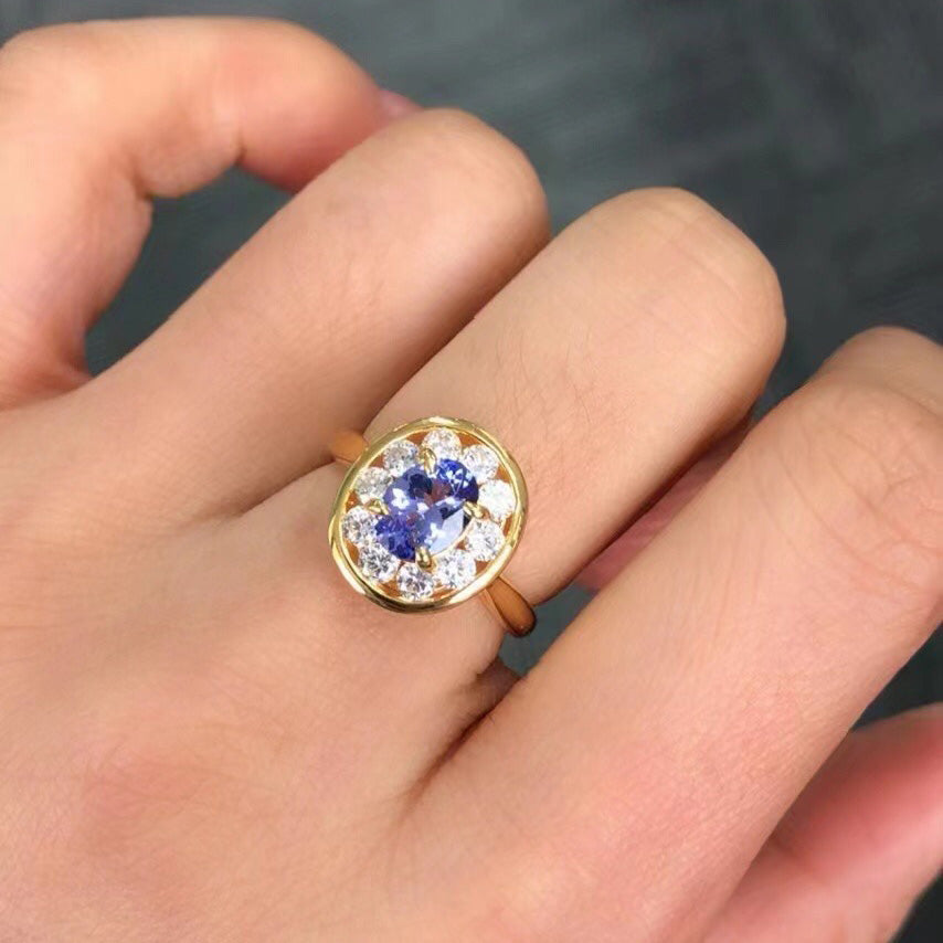 Ovaler Halo-Edelsteinring 6356