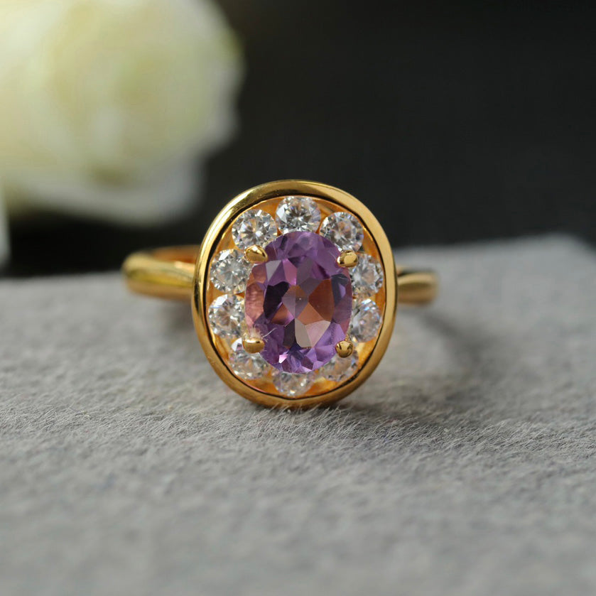 Ovaler Halo-Edelsteinring 6356