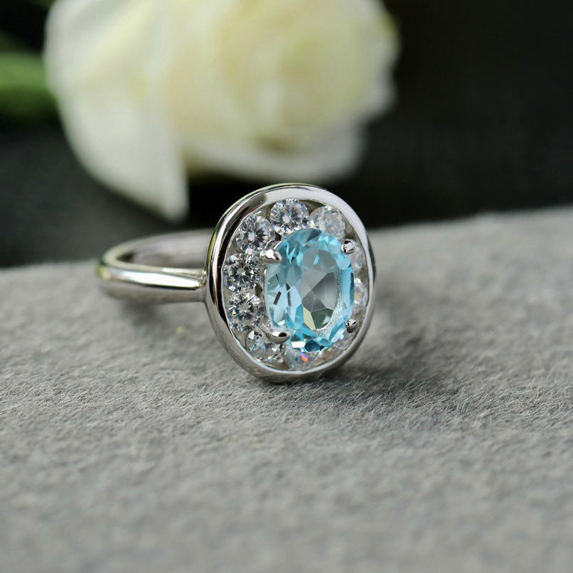 Ovaler Halo-Edelsteinring 6356
