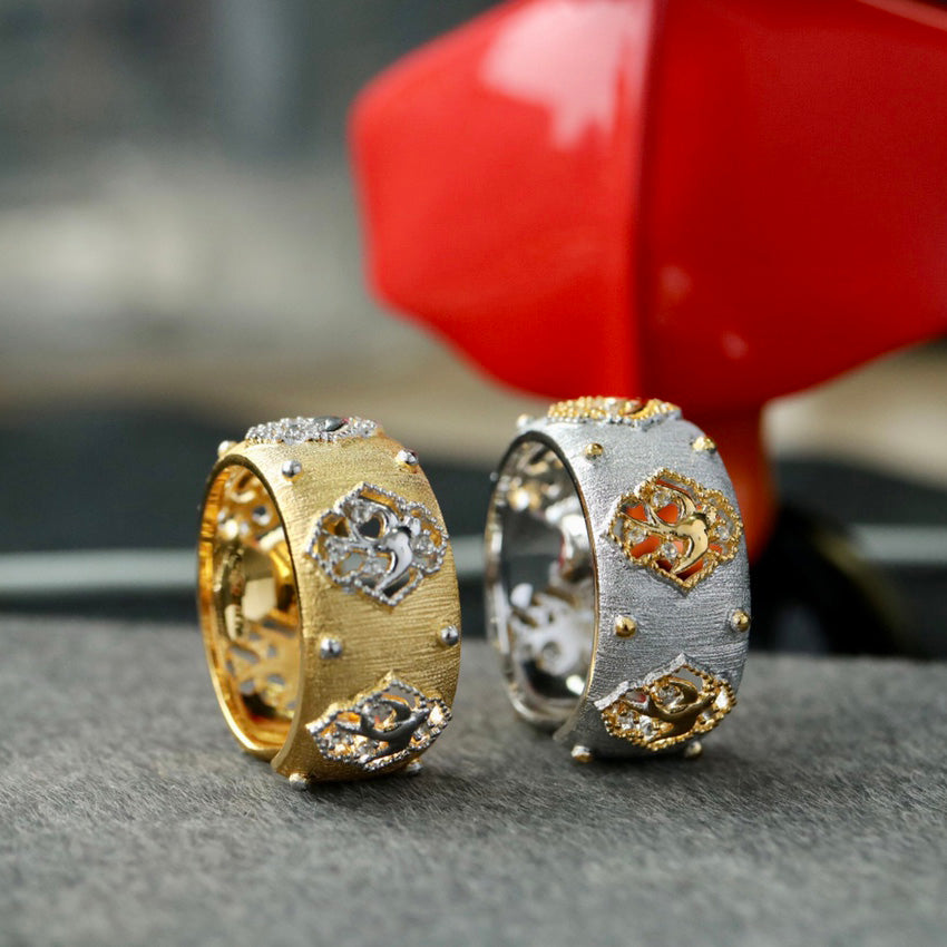 Offener Ring mit Laubsägearbeit, seidig, 6436