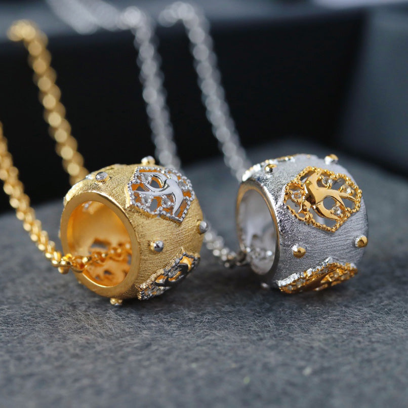 Laubsägen-Halskette mit breiten Ringen 6437