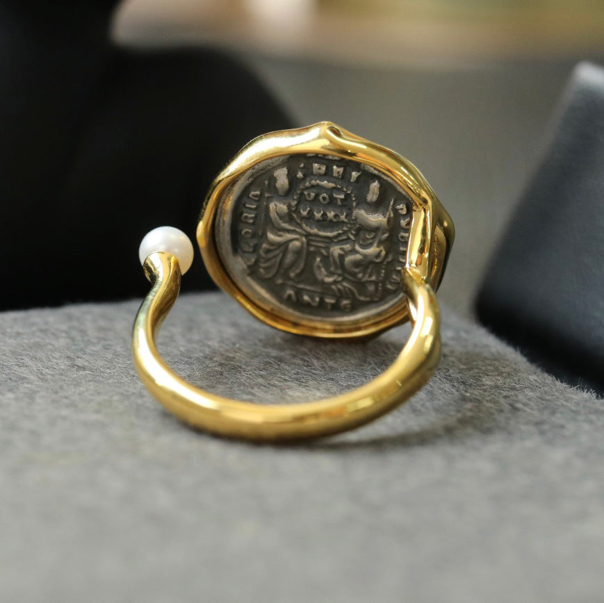 Griechischer Münzring mit Wellenschliff 6447