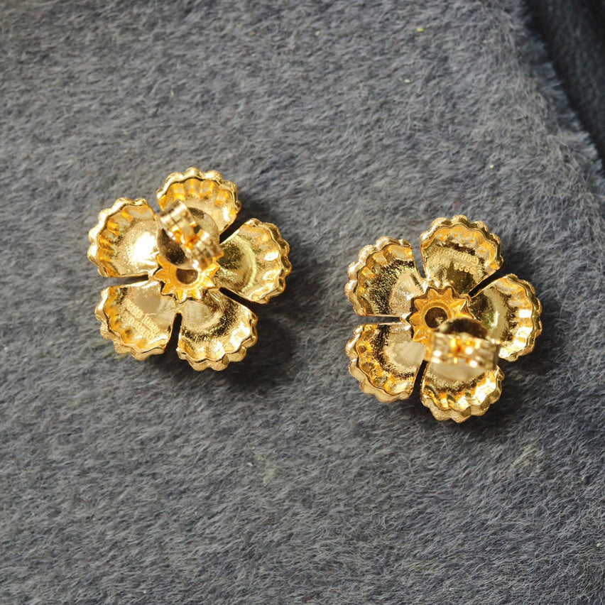 Seidige Blumenohrringe 6449