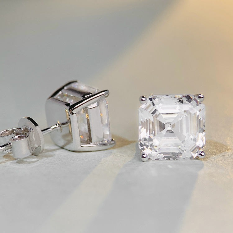 Solitär-Ohrringe mit 3 Karat Asscher-Steinen und 5a Zirkonia