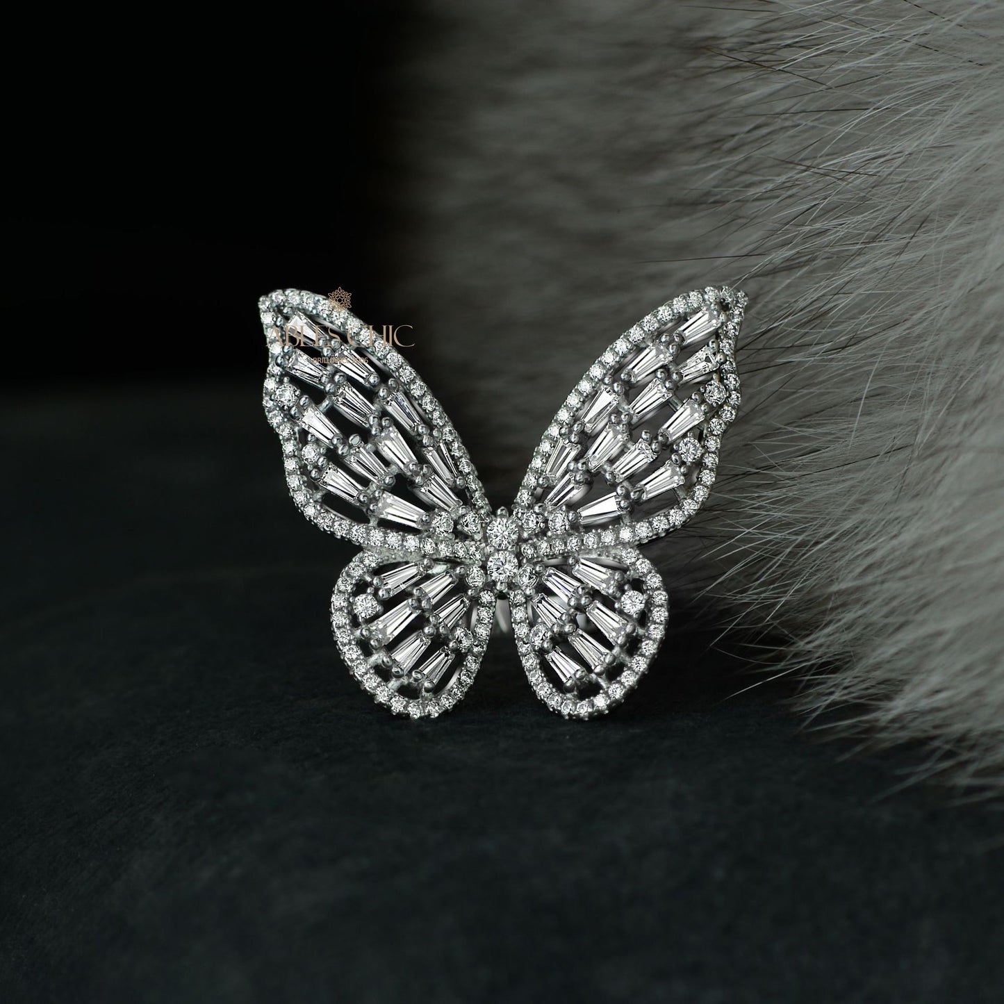 Cocktailring mit Schmetterlings-Pavé R1164