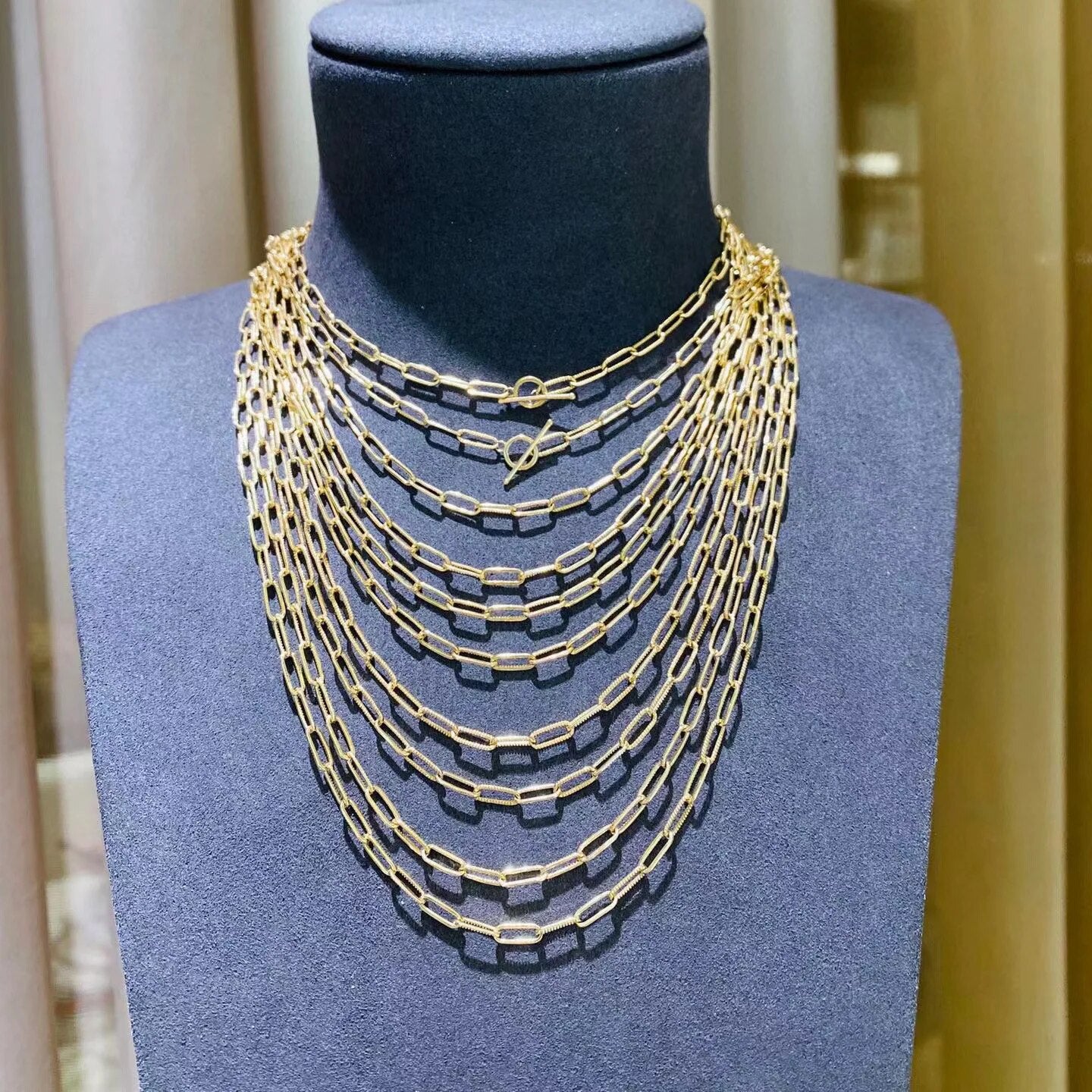 Halskette mit geriffelter Kette und T-Steg