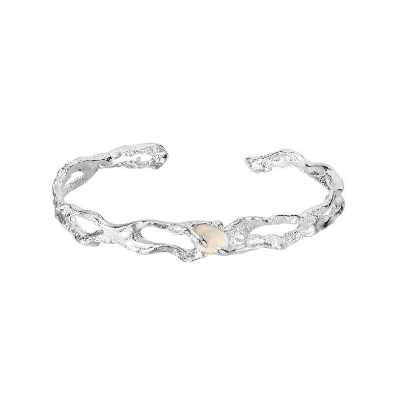 Weißes Achat-Armband mit Falten B1021
