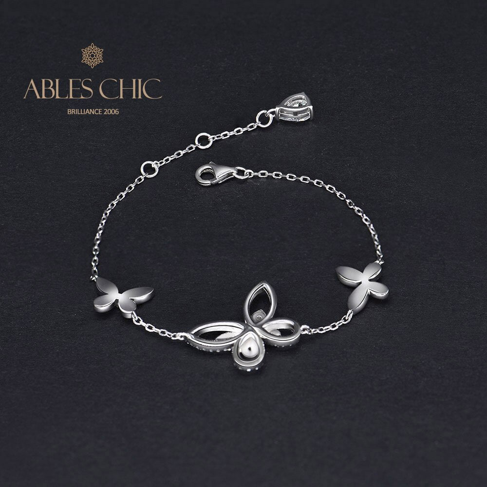 Pavé-Armband mit Schmetterlings-Eisverschluss B0486