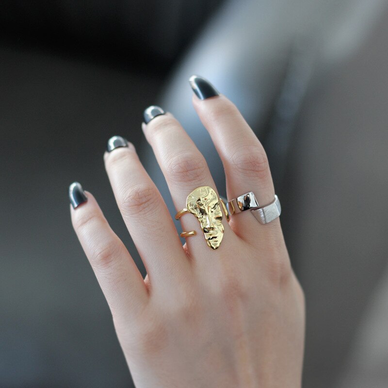 Abstrakter, zerknitterter breiter Ring R1133