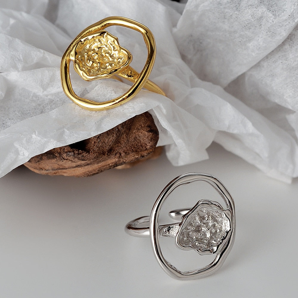 Ring mit abstraktem Blumenmuster R1080