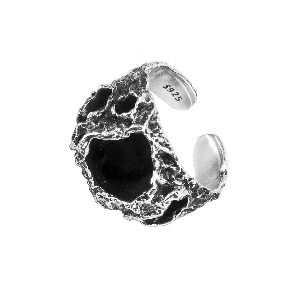 Schwarzer Emaille-Ring, grob, klobig, R1200