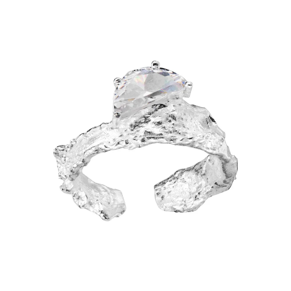 Klobiger Ring mit Alien-Textur R1246