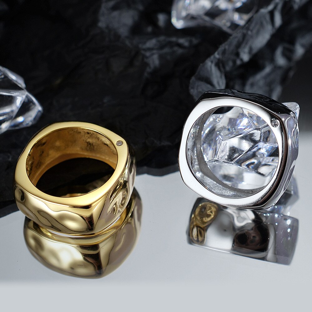 Breiter, schwerer, unkonventioneller Ring R1089