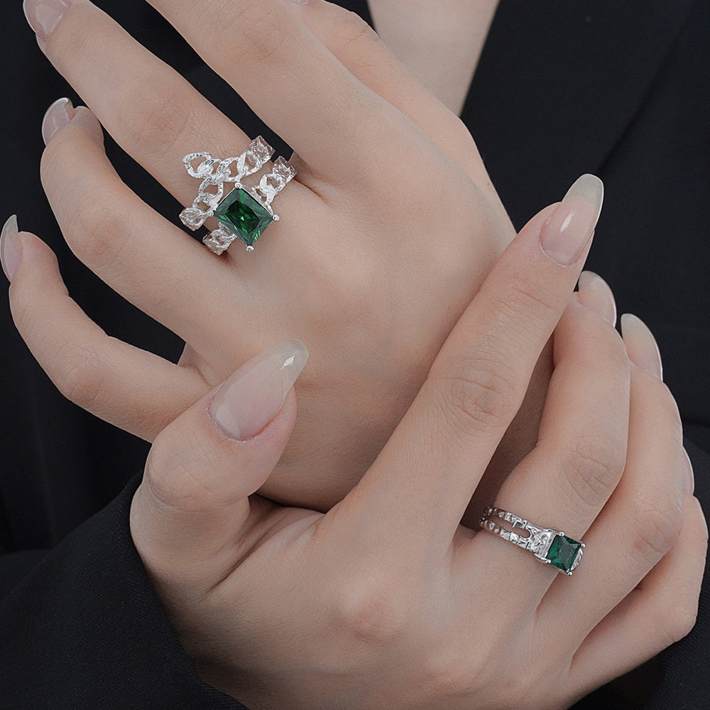 Offener Ring mit Smaragd-Zirkonstruktur R1165