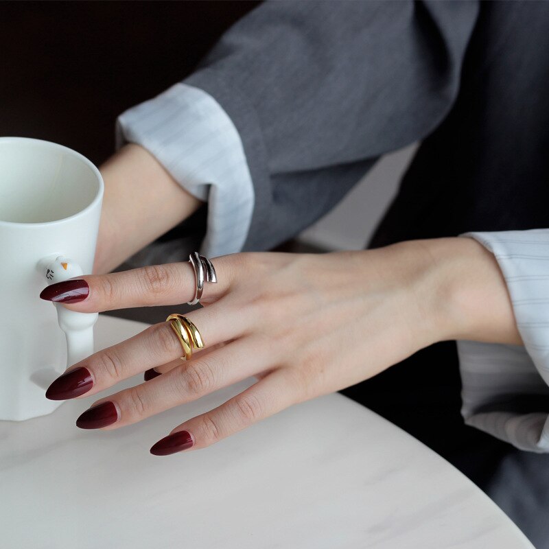 Klobiges geometrisches offenes Band R1137