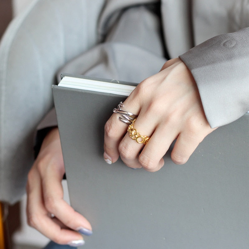 Geometrischer Streifen Unregelmäßiger Ring R1148