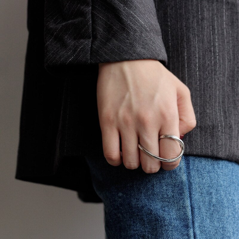 Unregelmäßiger filigraner offener Ring R1135