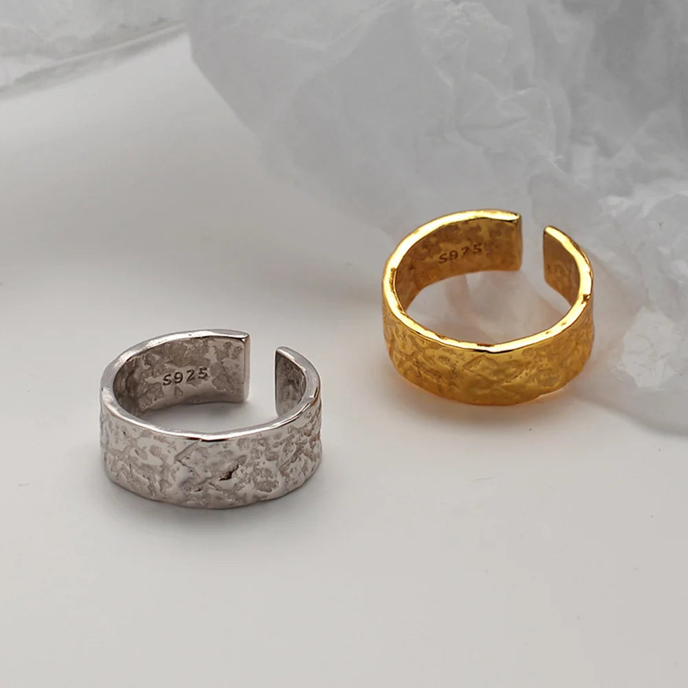 Gehämmerter unregelmäßiger Ring R119