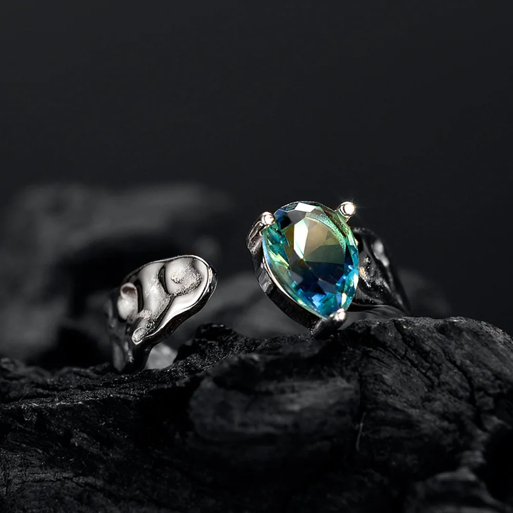 Unregelmäßiger Ring mit verdrehter Textur R1274