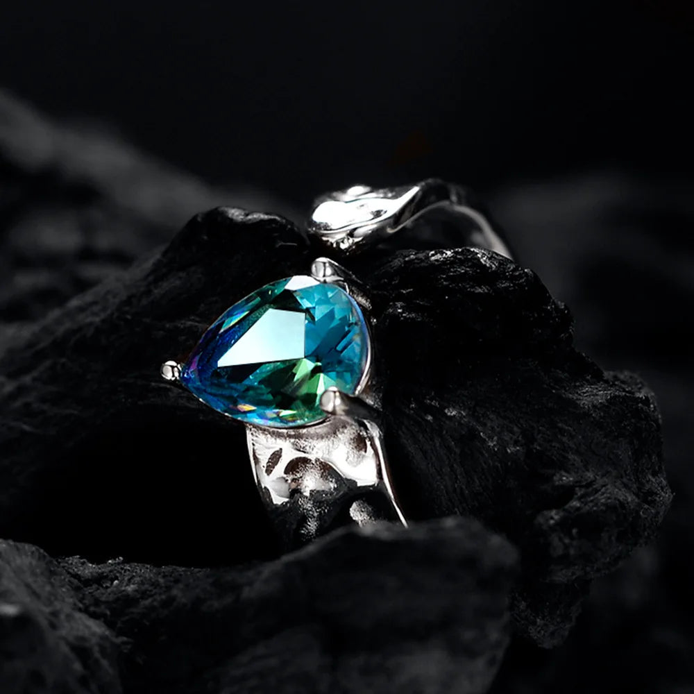 Unregelmäßiger Ring mit verdrehter Textur R1274