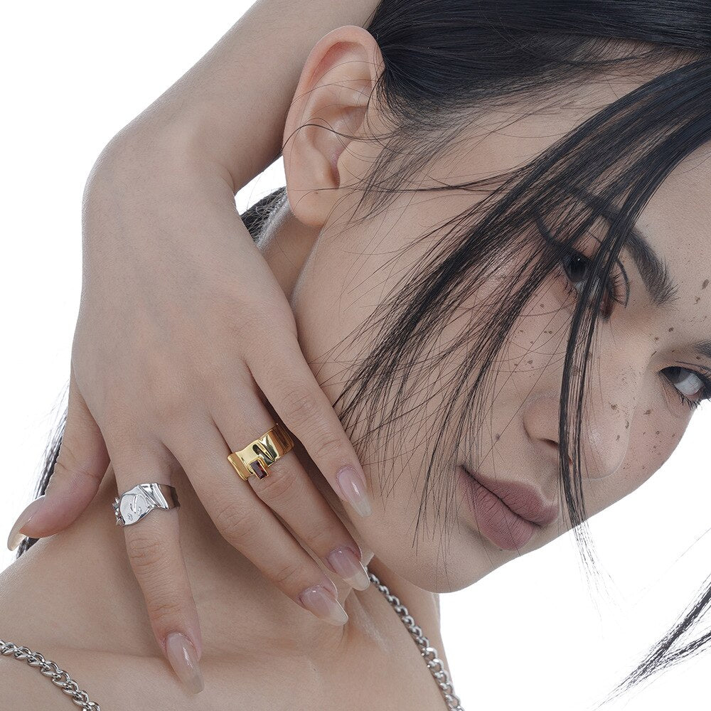 Granatring mit breiten Abschnitten R1069