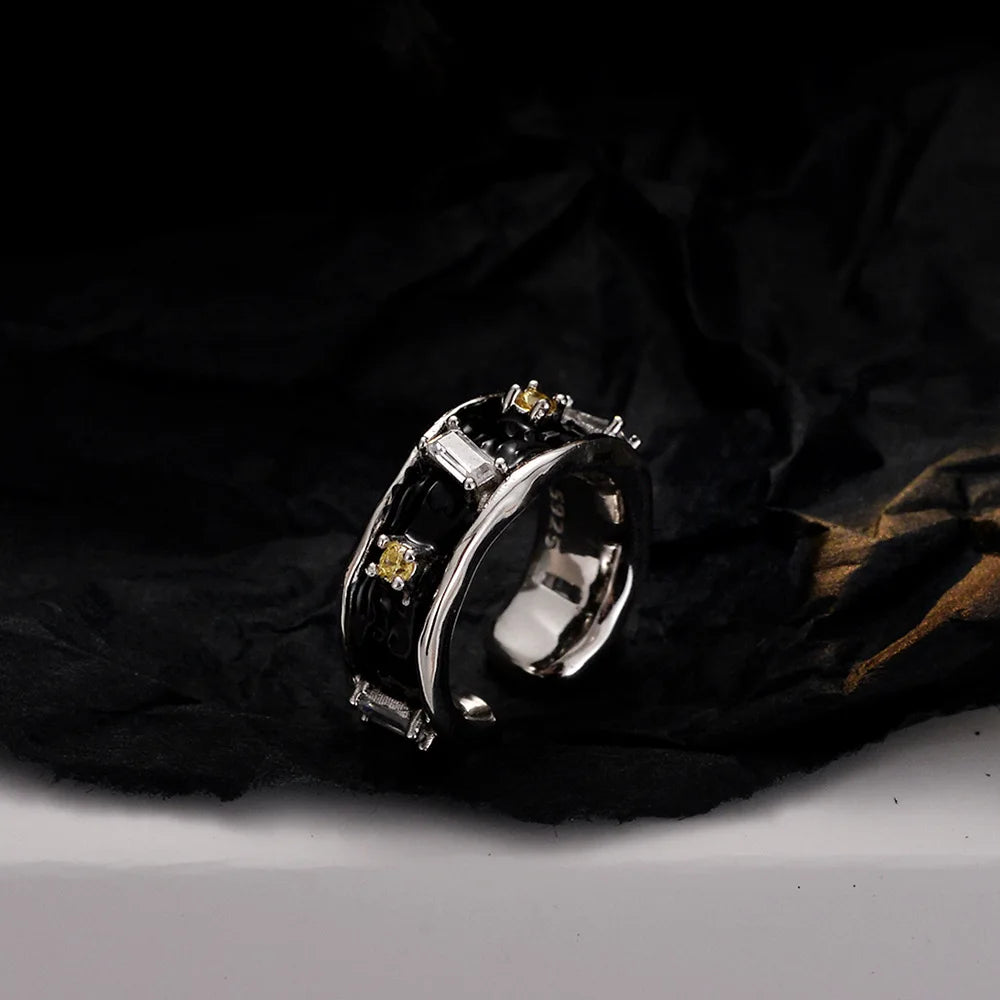 Schwarzer Emaille-CZ-Ohrring E1140, 1 Stück