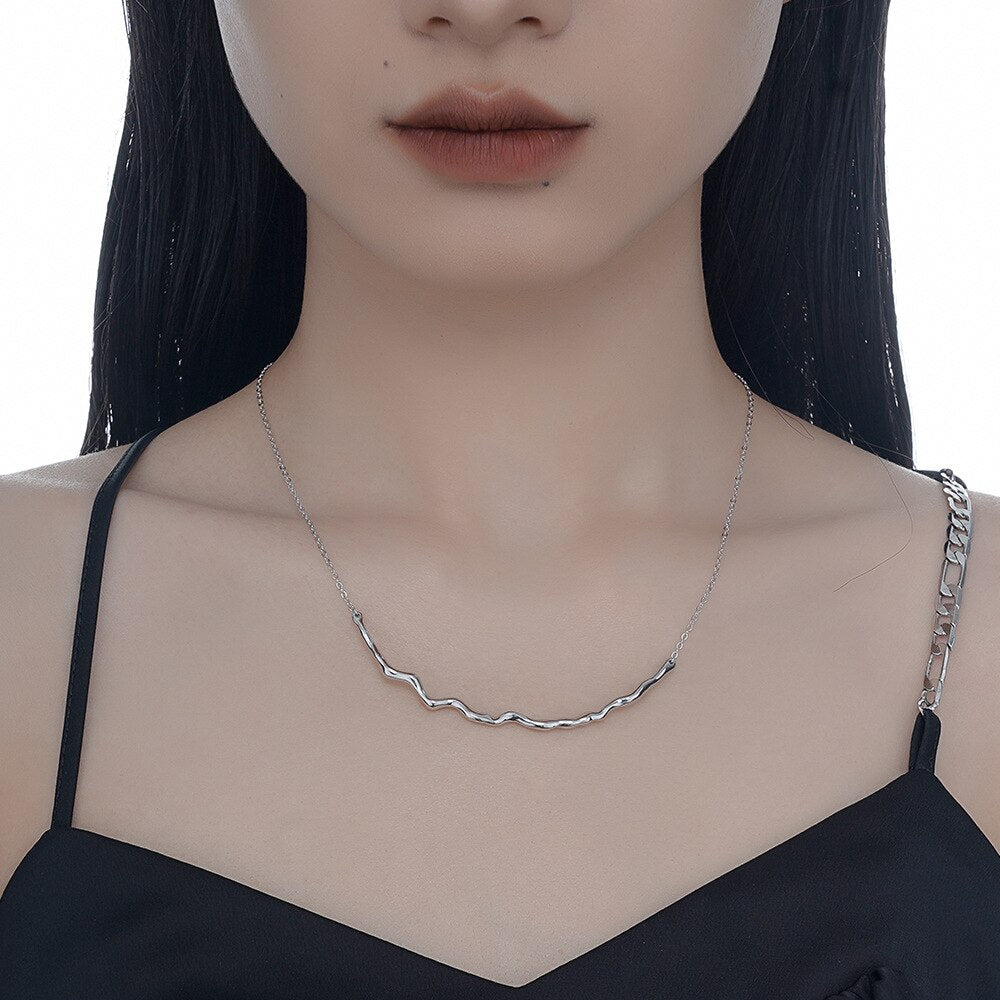 Halskette aus dickem, gekräuseltem Draht N1030