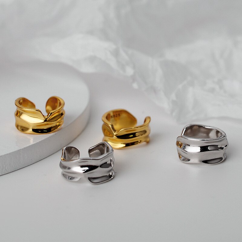 Unregelmäßige Liquid Ear Cuffs E1094 1 Stück