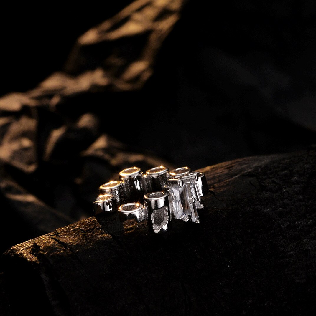 Unregelmäßige Tubes Ear Cuffs E1123 1 Stück