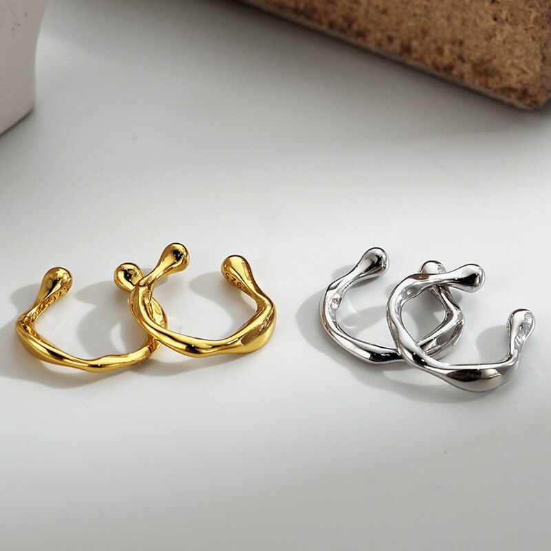 Unregelmäßiger Liquid Hoop Ear Cuff E1097 1 Stück