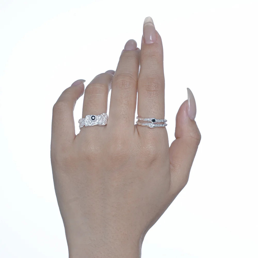 Unregelmäßiger Solitärring mit Zirkonia R1182