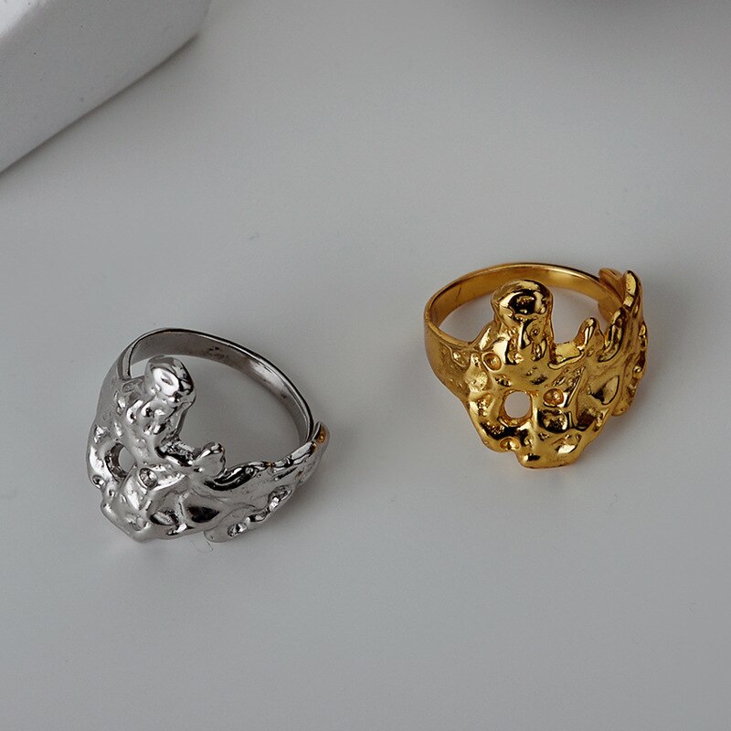 Dicker abstrakter Knitterring R1057