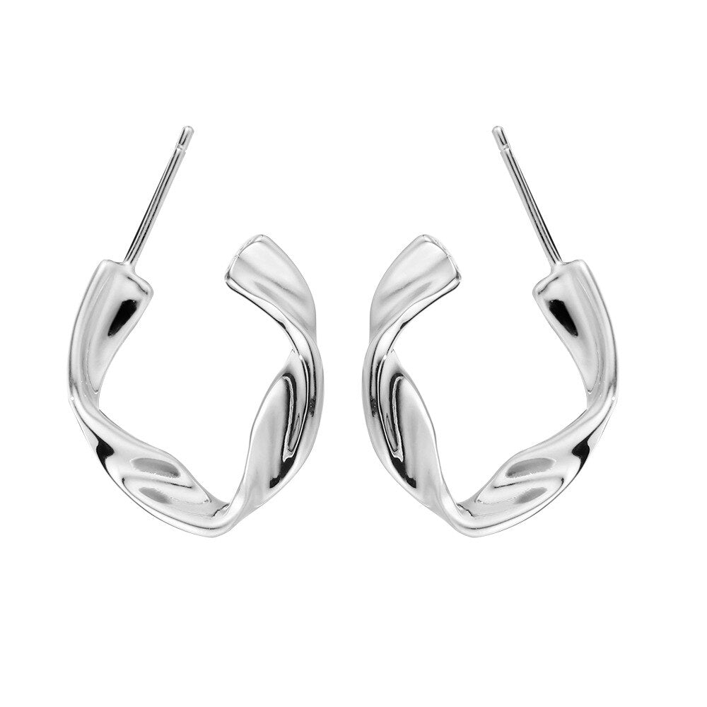 Ohrstecker aus gedrehtem dickem Draht E1026