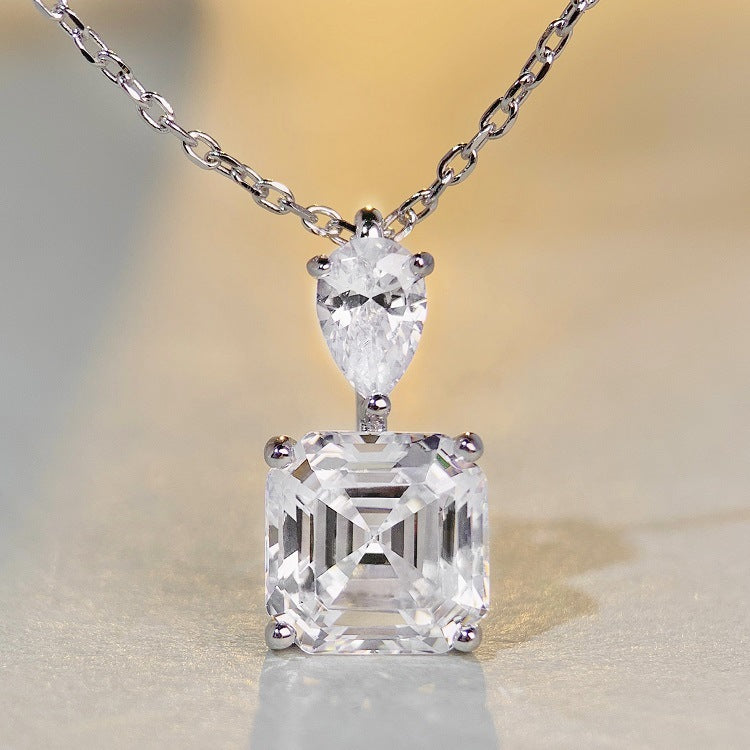 Solitär-Halskette mit 3 Karat Asscher 5a CZ