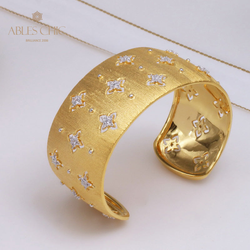 Breites Armband mit keltischem Kleeblatt 5059
