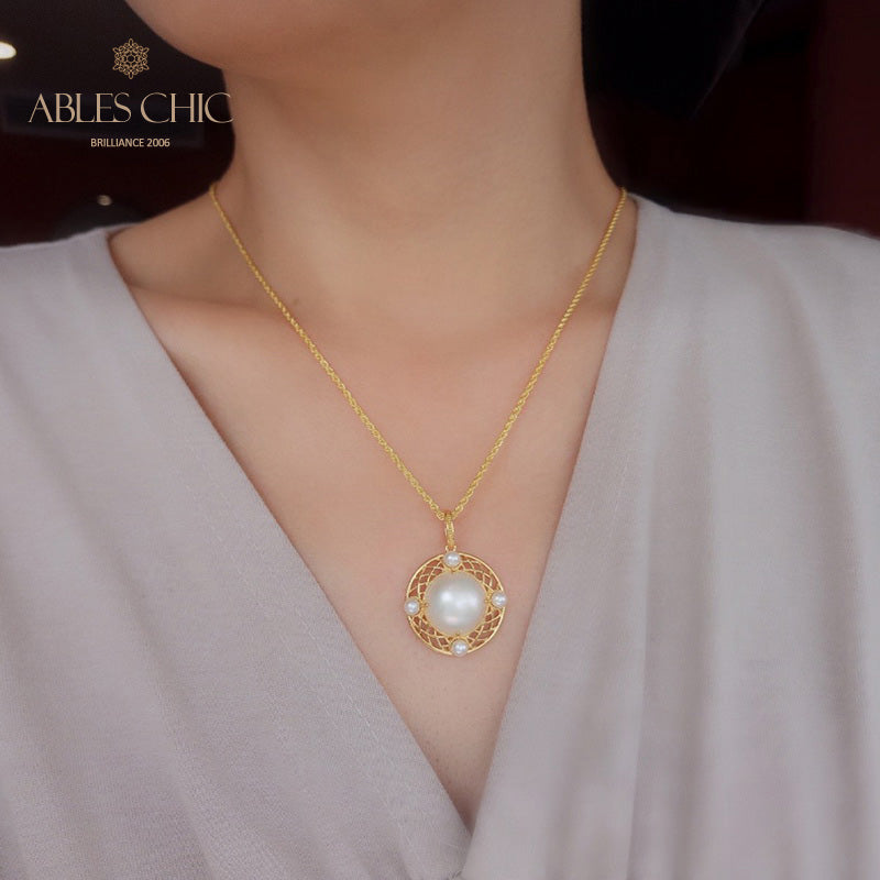 Mabe Pearl Mesh Disc Anhänger 5956