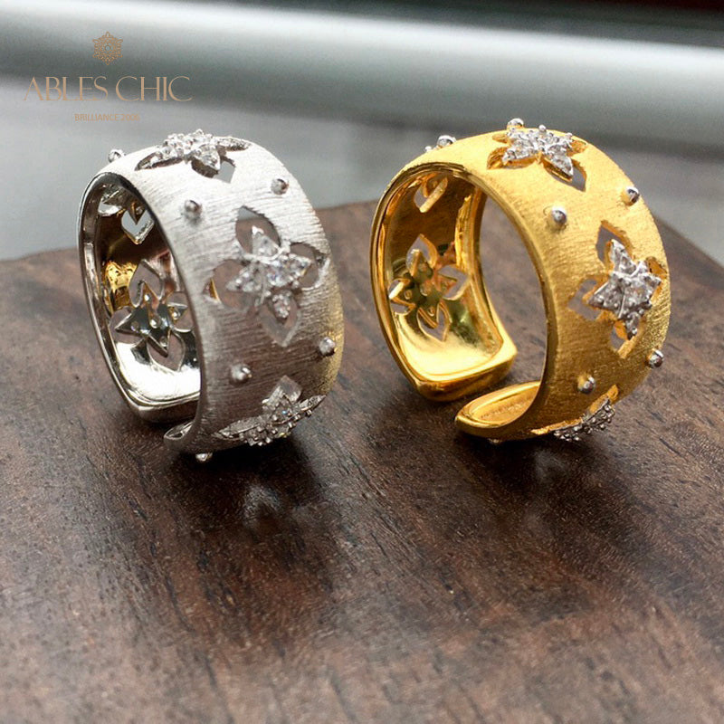 Seidiger CZ-Kleeblatt-Blumenring 5706